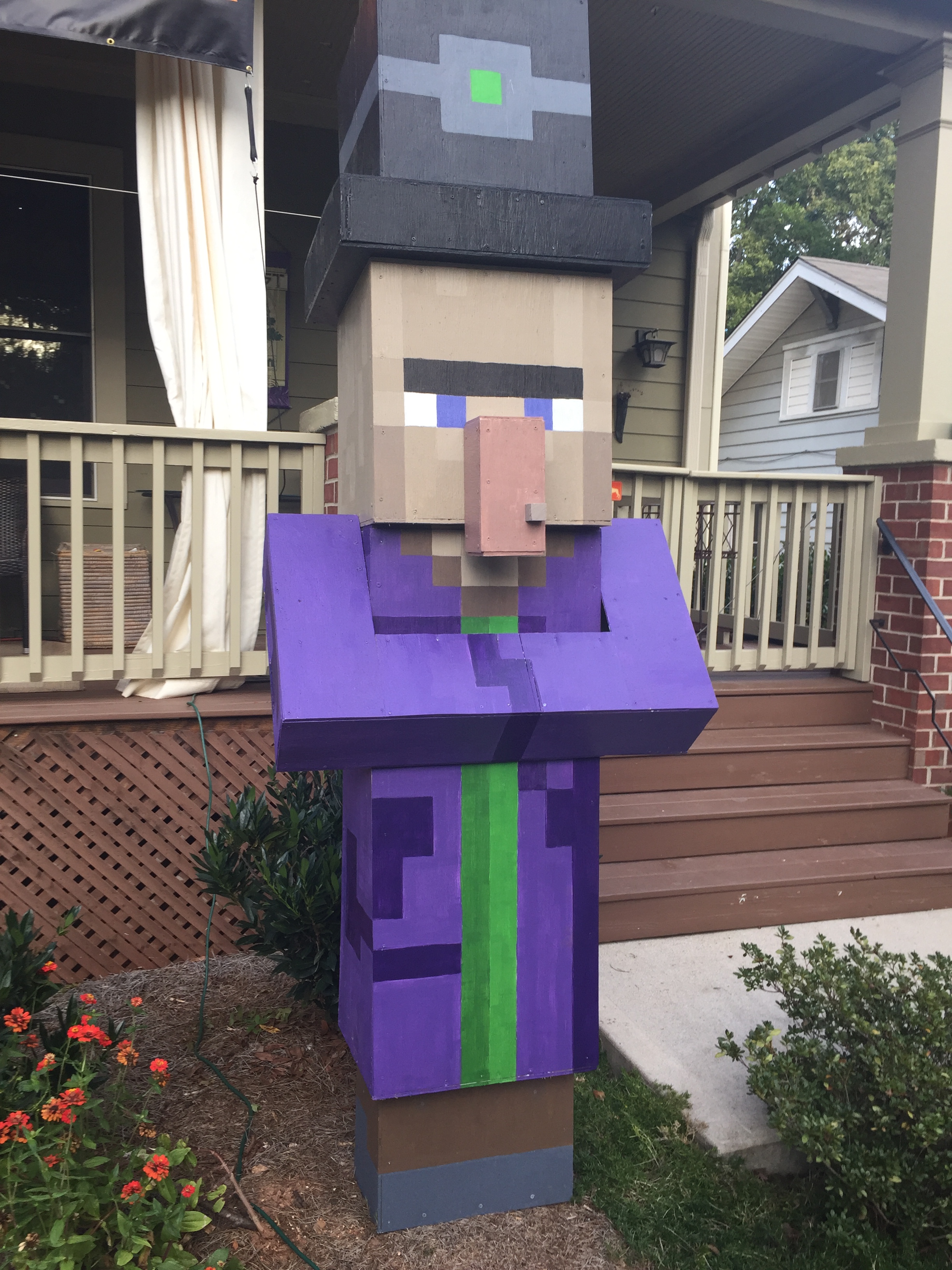 Meet the Cast: Witch